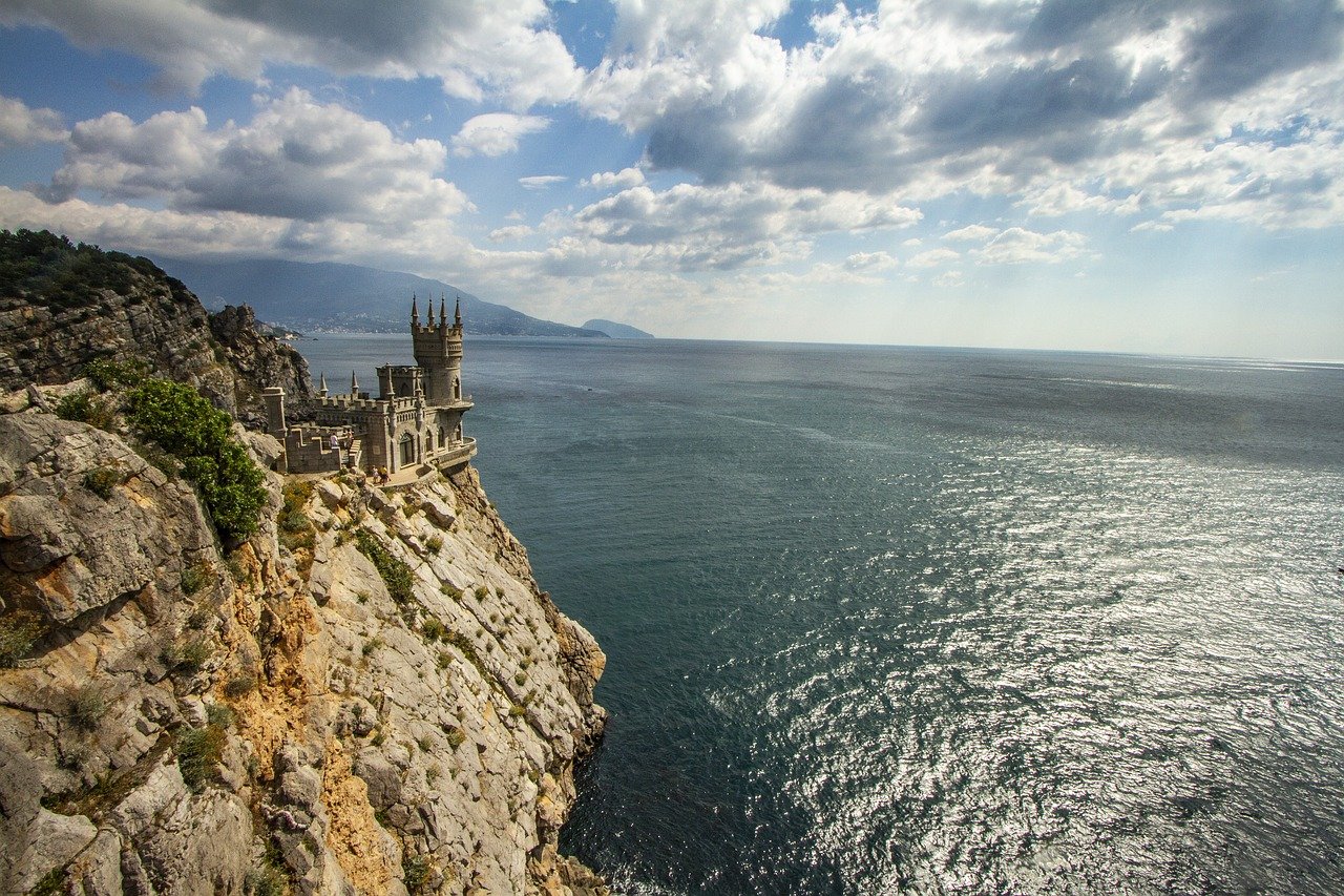 Yalta – From Ancient Greece To Modern Time - BigFoto.com